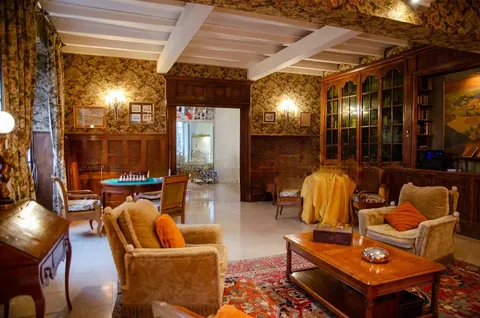 Le salon et son coin jeux