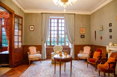 Le petit salon