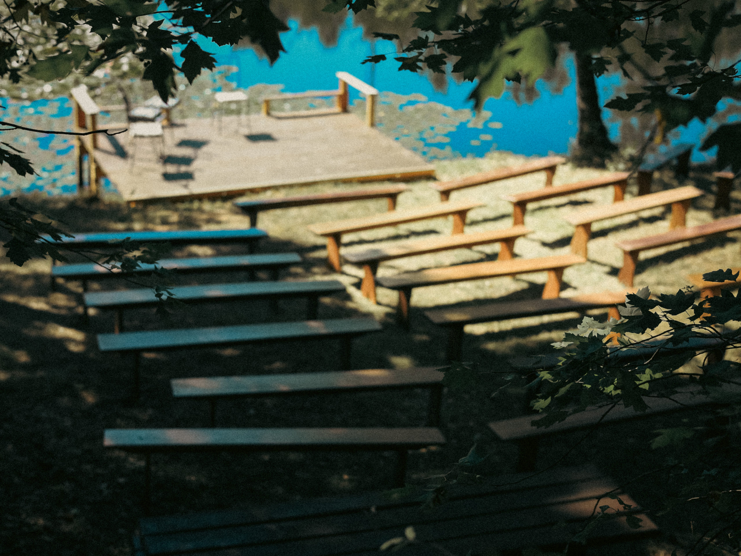 Salle de jeux et musique de 140 m² à La Planésié — salle de fête avec logement dans le Tarn